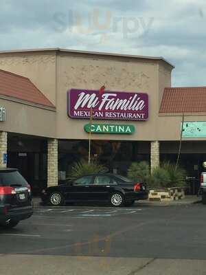 Mi Familia Mexican Restaurant & Cantina