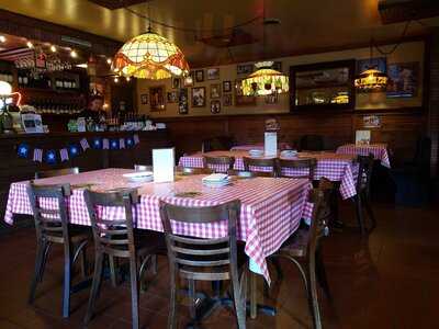 Danelli's Pizzeria & Italian Restaurant, Oswego