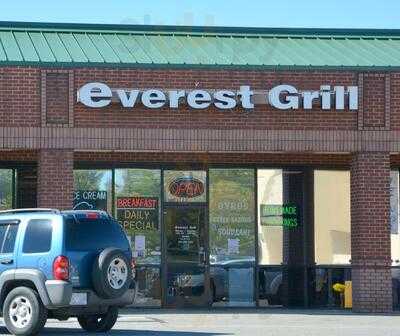 Everest Grill, Denver