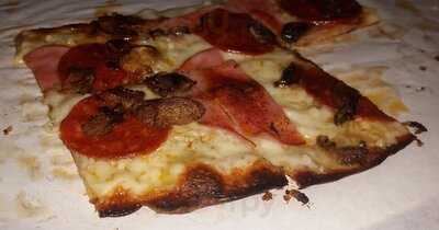 Red Brick Pizza