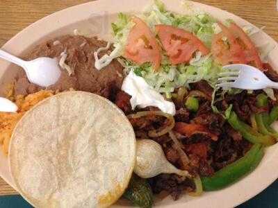 Arandas Tacos, Oswego