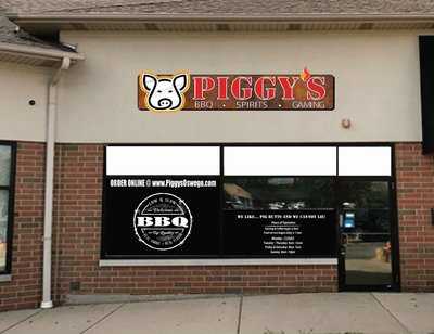 Piggy's BBQ, Spirits & Gaming, Oswego