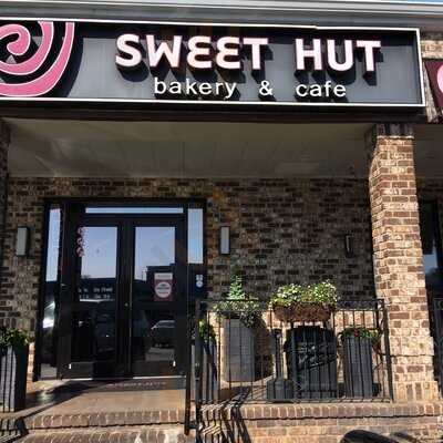 Sweet Hut Bakery & Cafe