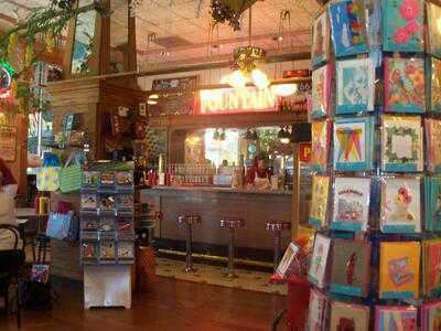 Fair Oaks Pharmacy & Soda Fountain