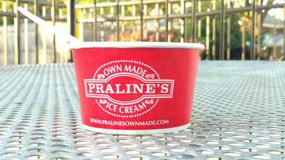 Pralines, Plainville