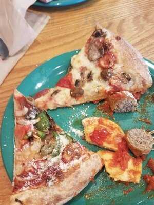 Michelangelos Pizza, Holly Springs