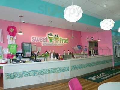 Sweet Frog, Bear