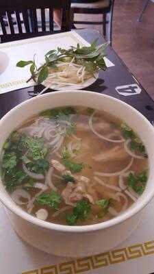 Pho T & T Vietnamese Restaurant