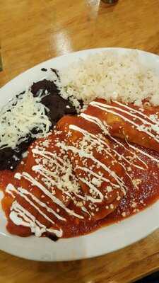 Mexican Republic Kitchen & Cantina, Forest Park