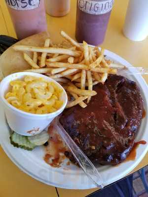 Wortlewood's Smoke Pit BBQ, Commerce City