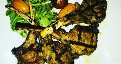 Willoughby's on Park