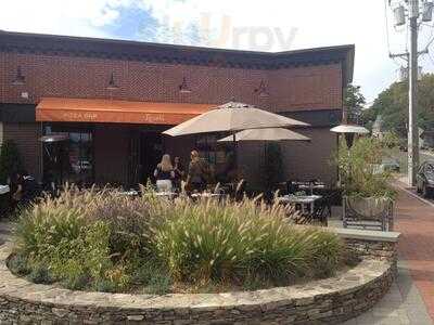 Locali, New Canaan