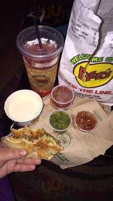 Moe's Southwest Grill, D'Iberville