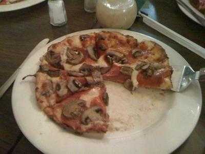 Degaetano's Village Square Pizza