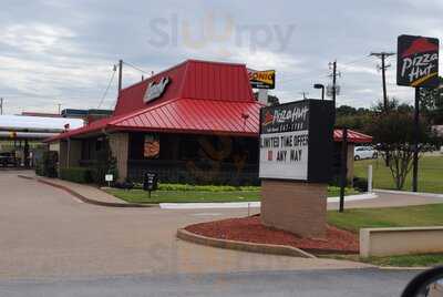 Pizza Hut, Canton