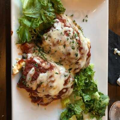 TIno's Pizzeria & Bar