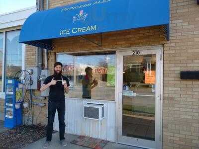 Princess Alex Ice Cream Shop, Sycamore