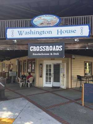 Crossroads Smokehouse & Deli, Benicia