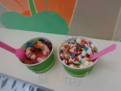 Yogurt by U, Key Biscayne