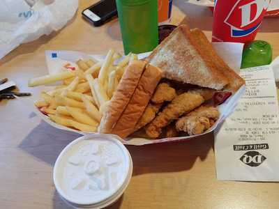 DQ Grill and Chill Restaurant, Pearl