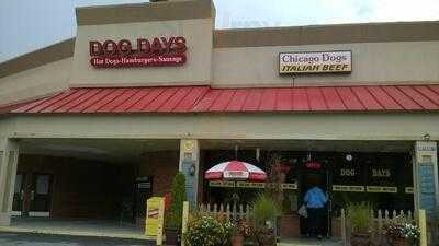 Dog Days Hot Dogs & Burgers, Peachtree Corners