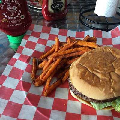 It's-A-Burger!, Little Elm