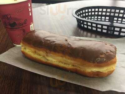 Chuck's Donuts, Belmont