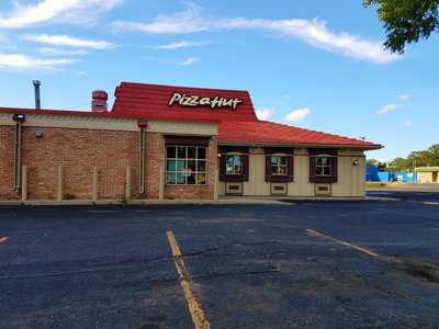 Pizza Hut, Alexandria