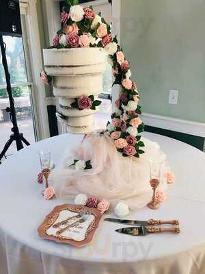 The Ultimate Bakery, Little River