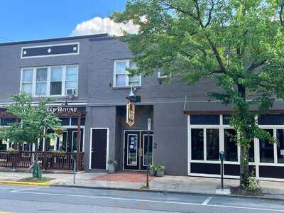 Bull Run Tap House, Lewisburg