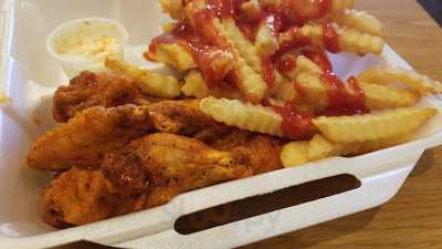 Corners Wings Cafe, Peachtree Corners