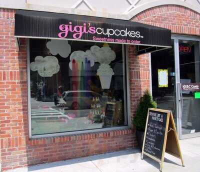 Gigi's Cupcakes, Summit