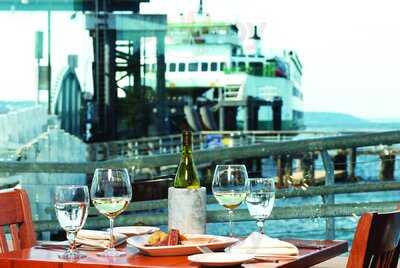 Ivar's Mukilteo Landing, Mukilteo