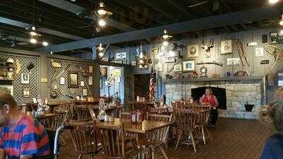 Cracker Barrel Old Country Store