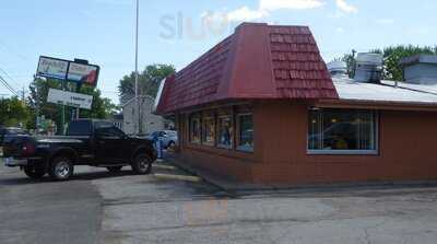 Beachcliff Diner, Lorain