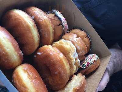 Henry's Donuts, Mukilteo