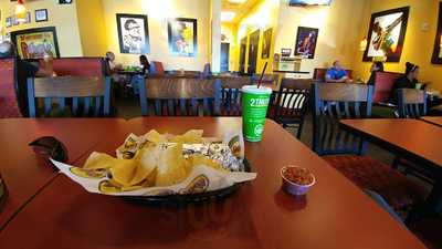 Moe's Southwest Grill, Taylors