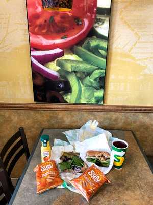 Subway, Tehachapi