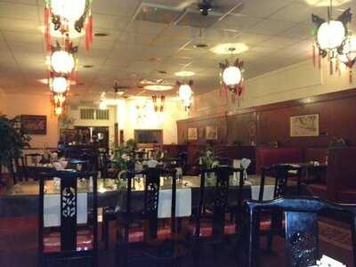 Hunan Fine Asian Cuisine Restaurant