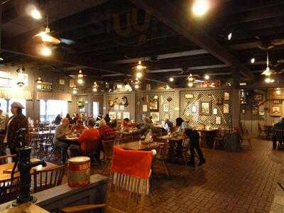 Cracker Barrel and Country Store, Mattoon