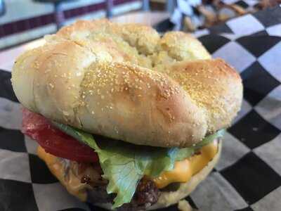 TJ's Pit Stop, Charles Town