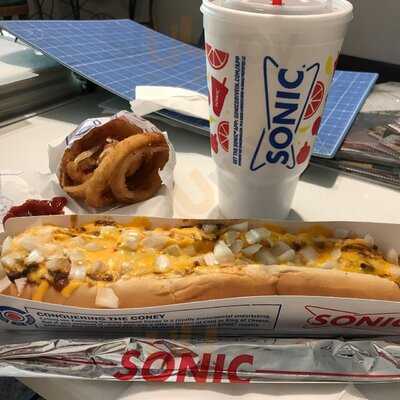 Sonic Drive-In, Athens