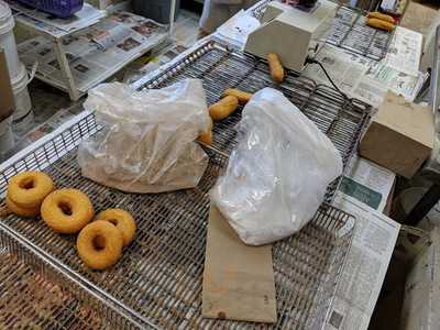 Muriel’s Donuts, Lebanon