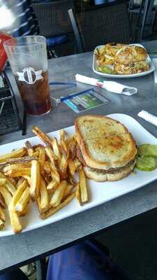 Panini's Bar & Grill, Cleveland Heights