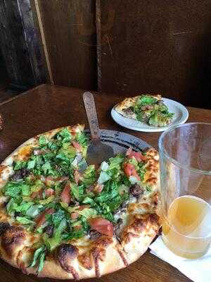 Milkie's Pizza & Pub