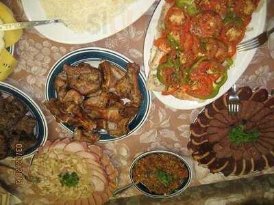 Artur's International