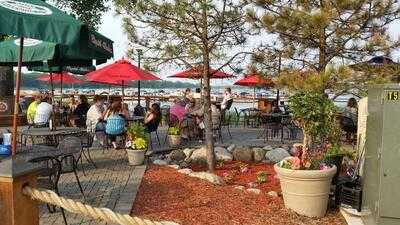 Admiral D's Waterfront Tavern, White Bear Lake