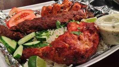 Tandoor N Spice Grill