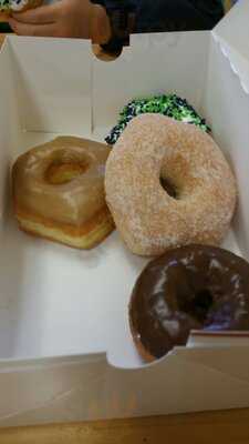 Crown Donuts