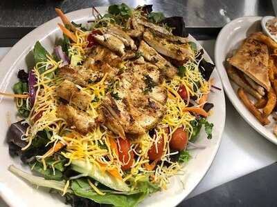 Martha`s Grill & Bar